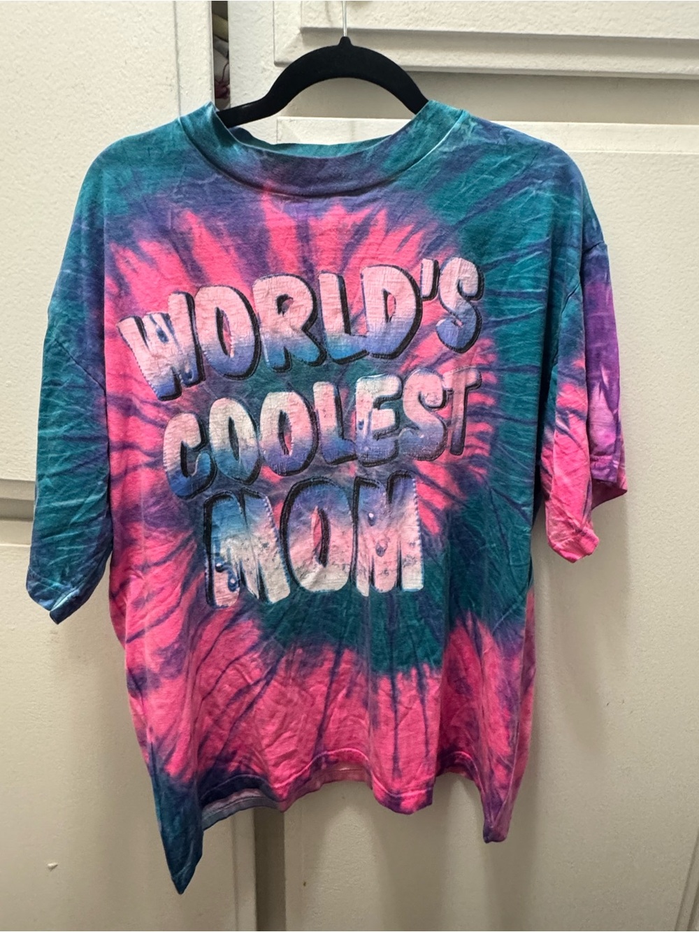 World's Coolest Mom Tie-Dye Tee in Pink & Teal